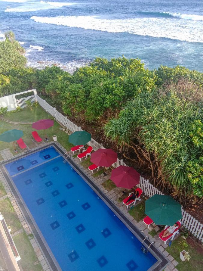 Ara Beach Resort Mirissa Exteriér fotografie